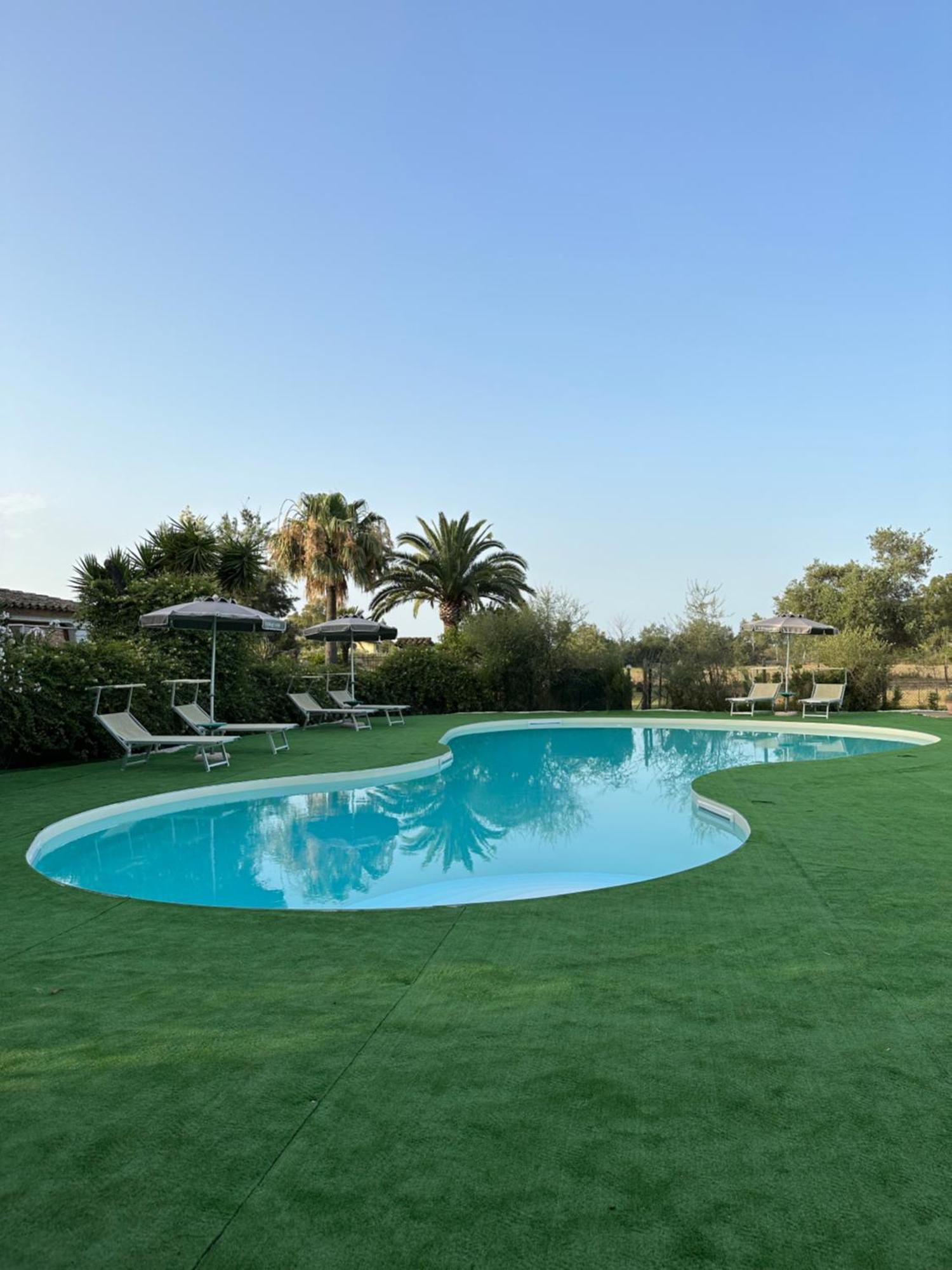 Noha Lifestyle Hotel - Adults Only Pula Exterior foto