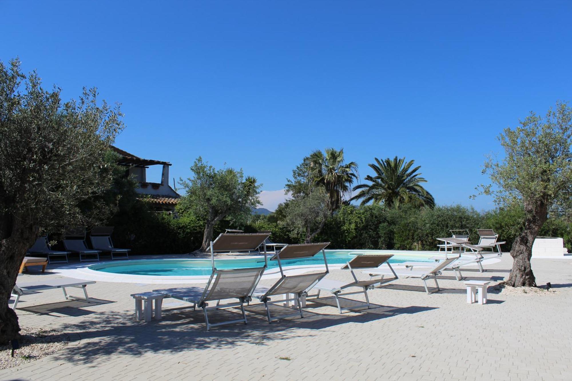 Noha Lifestyle Hotel - Adults Only Pula Exterior foto